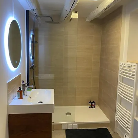 Prázdninový dům Le Clos Du Avre - Maison Calme & Jardin Verdoyant